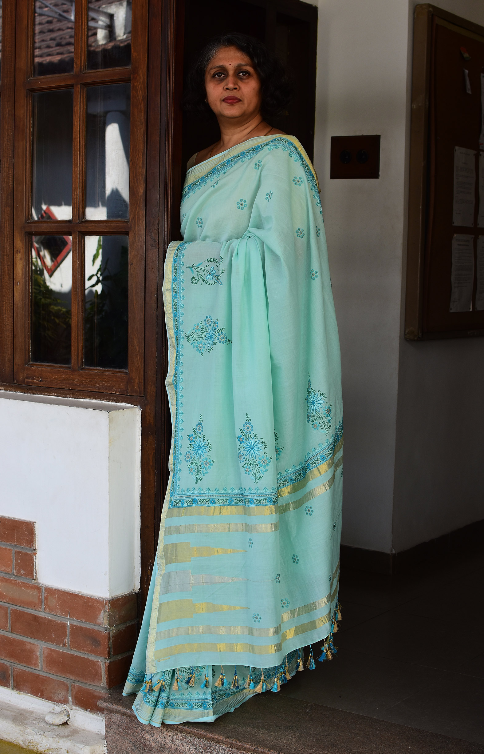  Bluish Green, Handwoven Organic Cotton, Plain Weave , Hand Embroidery, Occasion Wear, Jari, Chikankari Saree